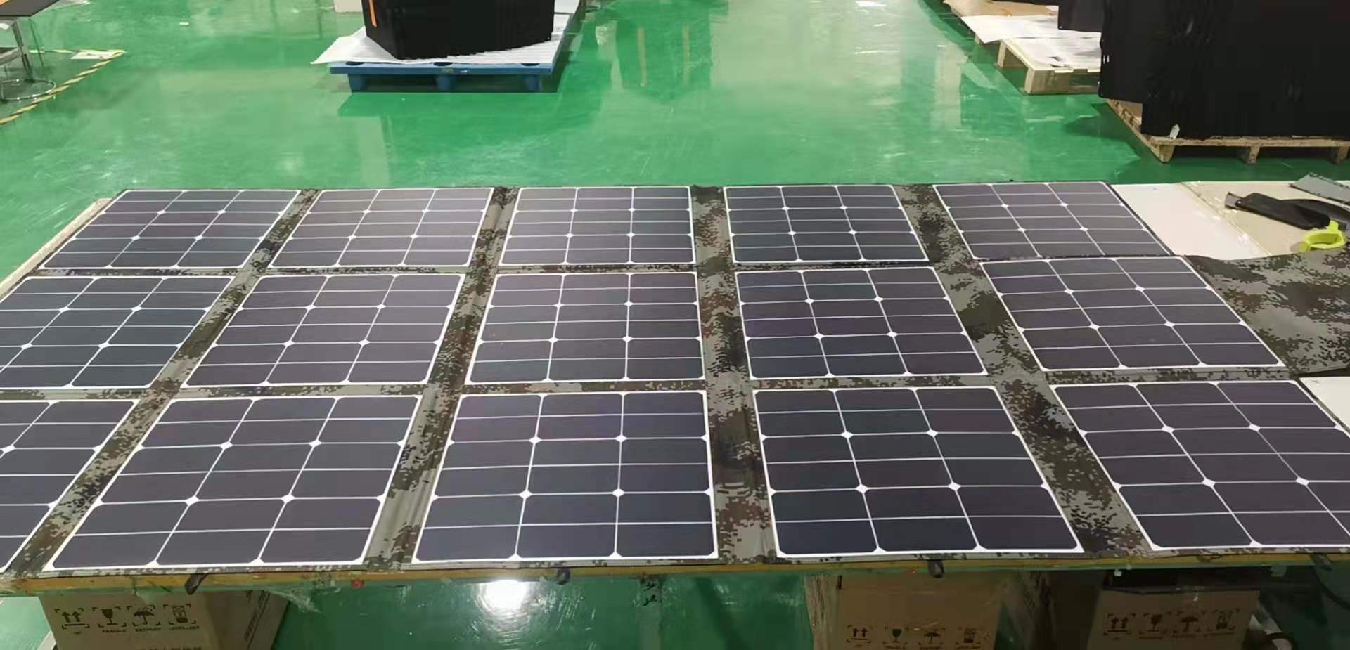 400W folded solar panel for military